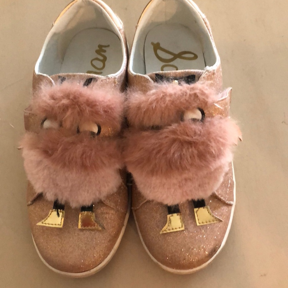 Kids shoes